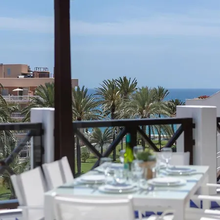 Santiago * Playa de las Americas (Tenerife)
